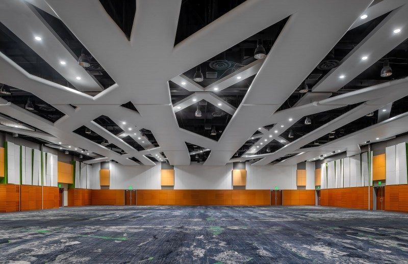 UVCC Interior Ballroom 